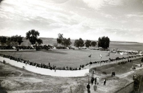 Moda Fútbol Retro: Estilo y Nostalgia