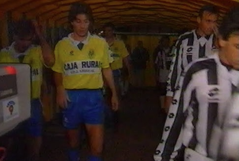 Experiencia Coolligan desde Castellón: Camisetas de Fútbol Retro Online