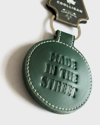 MADE IN THE STREETS VERDE - Llavero Fútbol Retro