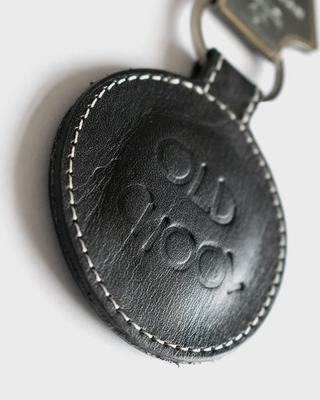 OLD SCHOOL NEGRO - Llavero Fútbol Retro