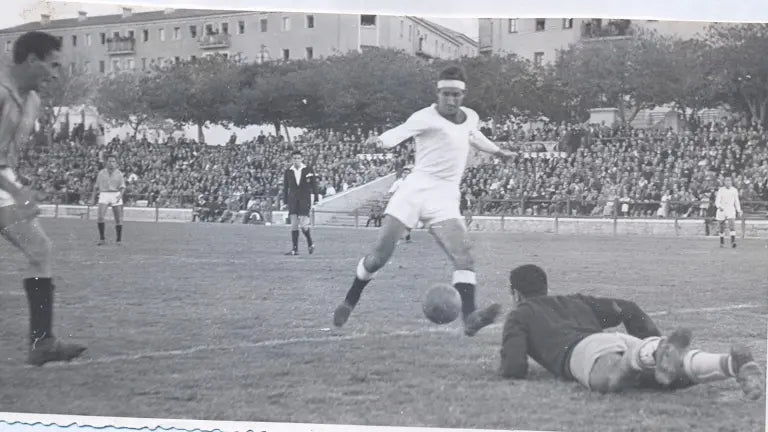 Moda Fútbol Retro: Estilo y Nostalgia