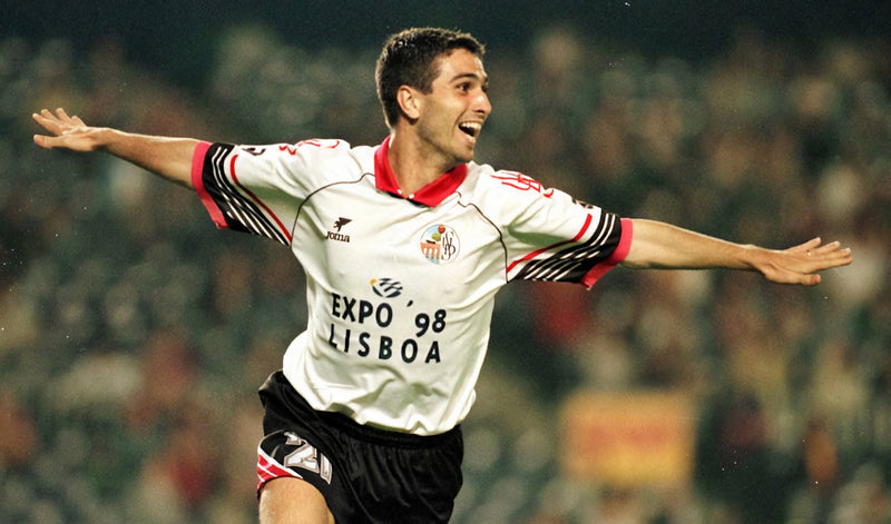 Moda Fútbol Retro: Estilo y Nostalgia